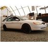 Image 9 : A4 --  2001 FORD TAURUS SE, White, 213213 KM   "NO RESERVE"