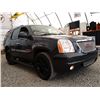 Image 10 : F1 --  2008 GMC YUKON DENALI 4X4, Grey, 206163 KM