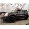 Image 1 : F1 --  2008 GMC YUKON DENALI 4X4, Grey, 206163 KM