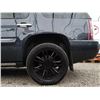 Image 32 : F1 --  2008 GMC YUKON DENALI 4X4, Grey, 206163 KM