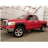 Image 1 : F4 --  2006 DODGE RAM 1500 ST EXT CAB 4X4, Red, 177092 KM