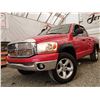 Image 3 : F4 --  2006 DODGE RAM 1500 ST EXT CAB 4X4, Red, 177092 KM