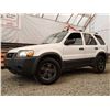 Image 1 : D6 --  2005 FORD ESCAPE XLT AWD, White, 128547 KM