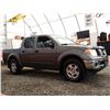 Image 9 : F3 --  2008 NISSAN FRONTIER CREW CAB 4X4, Grey, 195,045 Miles
