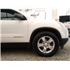 Image 39 : C5 --  2007 GMC ACADIA SLE, White, 216905 KM