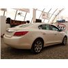 Image 16 : B6 -- 2010 BUICK  LACROSSE CXL AWD , White, 275837 TMU KM
