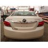 Image 20 : B6 -- 2010 BUICK  LACROSSE CXL AWD , White, 275837 TMU KM