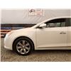Image 34 : B6 -- 2010 BUICK  LACROSSE CXL AWD , White, 275837 TMU KM