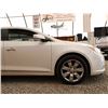 Image 45 : B6 -- 2010 BUICK  LACROSSE CXL AWD , White, 275837 TMU KM