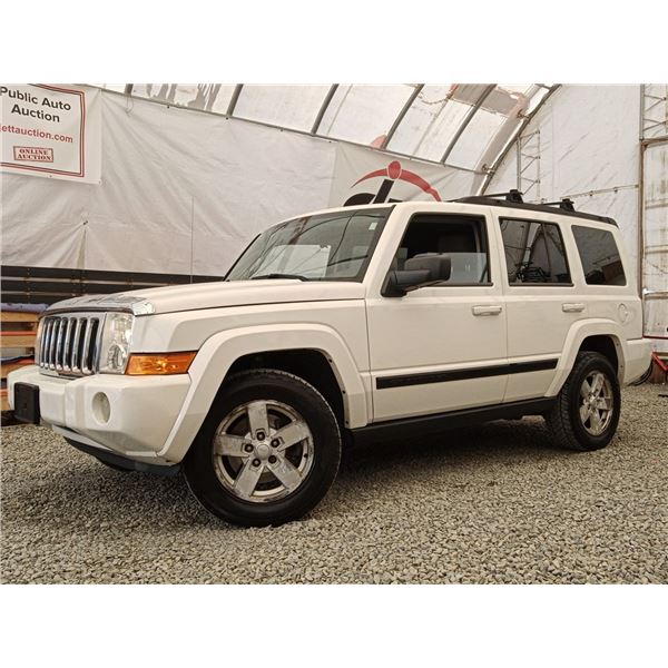 G4 --  2007 JEEP COMMANDER , White, 231504 KM