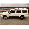 Image 28 : G4 --  2007 JEEP COMMANDER , White, 231504 KM