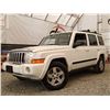 Image 2 : G4 --  2007 JEEP COMMANDER , White, 231504 KM