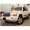 Image 3 : G4 --  2007 JEEP COMMANDER , White, 231504 KM