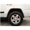 Image 72 : G4 --  2007 JEEP COMMANDER , White, 231504 KM