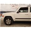 Image 75 : G4 --  2007 JEEP COMMANDER , White, 231504 KM