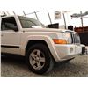 Image 81 : G4 --  2007 JEEP COMMANDER , White, 231504 KM