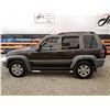 Image 23 : E4 --  2005 JEEP LIBERTY SPORT 4X4 , Grey, 257422 KM