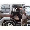 Image 66 : E4 --  2005 JEEP LIBERTY SPORT 4X4 , Grey, 257422 KM