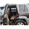 Image 76 : E4 --  2005 JEEP LIBERTY SPORT 4X4 , Grey, 257422 KM