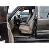 Image 82 : E4 --  2005 JEEP LIBERTY SPORT 4X4 , Grey, 257422 KM