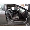 Image 52 : A9 --  2008 PONTIAC G6, Grey, 245284 KM