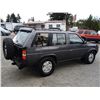 Image 16 : 0C --  1991 NISSAN PATHFINDER 4X4, Silver, 201511 KM "NO RESERVE"