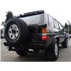 Image 19 : 0C --  1991 NISSAN PATHFINDER 4X4, Silver, 201511 KM "NO RESERVE"