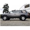 Image 28 : 0C --  1991 NISSAN PATHFINDER 4X4, Silver, 201511 KM "NO RESERVE"