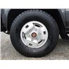 Image 41 : 0C --  1991 NISSAN PATHFINDER 4X4, Silver, 201511 KM "NO RESERVE"