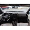 Image 93 : 0C --  1991 NISSAN PATHFINDER 4X4, Silver, 201511 KM "NO RESERVE"
