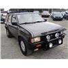 Image 9 : 0C --  1991 NISSAN PATHFINDER 4X4, Silver, 201511 KM "NO RESERVE"