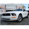 Image 3 : 0B --  2005 FORD MUSTANG , White, 35993 KM "NO RESERVE"
