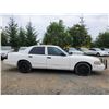 Image 22 : 0F --  2005 FORD CROWN VICTORIA INTERCEPTOR X-POLICE, White, 257424 KM  "NO RESERVE"
