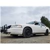 Image 2 : 0F --  2005 FORD CROWN VICTORIA INTERCEPTOR X-POLICE, White, 257424 KM  "NO RESERVE"