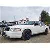 Image 3 : 0F --  2005 FORD CROWN VICTORIA INTERCEPTOR X-POLICE, White, 257424 KM  "NO RESERVE"