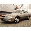 Image 2 : A10 --  1998 LEXUS ES 300, Silver, 235335 KM