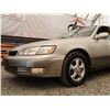 Image 32 : A10 --  1998 LEXUS ES 300, Silver, 235335 KM