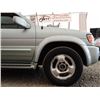 Image 37 : H3 --  1999 INFINITI QX4 4X4, Silver, 244240 KM