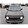 Image 8 : H5 --  2015 JEEP PATRIOT 4X4, Grey, 172522 KM