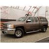 Image 1 : G2 --  2012 CHEVROLET SILVERADO K1500 LS 4X4, Grey, 155475 KM