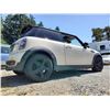 Image 19 : A2 --  2009 MINI COOPER S, White, 153452 KM  "NO RESERVE"