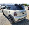Image 29 : A2 --  2009 MINI COOPER S, White, 153452 KM  "NO RESERVE"