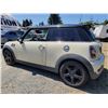 Image 32 : A2 --  2009 MINI COOPER S, White, 153452 KM  "NO RESERVE"