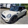 Image 3 : A2 --  2009 MINI COOPER S, White, 153452 KM  "NO RESERVE"