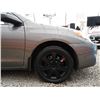 Image 37 : B5 --  2006 TOYOTA MATRIX XR, Grey, 299999 TMU KM