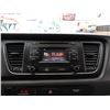 Image 104 : E1 --  2015 KIA SEDONA LX, White, 158627 KM