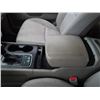 Image 110 : E1 --  2015 KIA SEDONA LX, White, 158627 KM