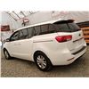 Image 26 : E1 --  2015 KIA SEDONA LX, White, 158627 KM