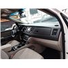 Image 71 : E1 --  2015 KIA SEDONA LX, White, 158627 KM