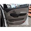 Image 73 : E1 --  2015 KIA SEDONA LX, White, 158627 KM